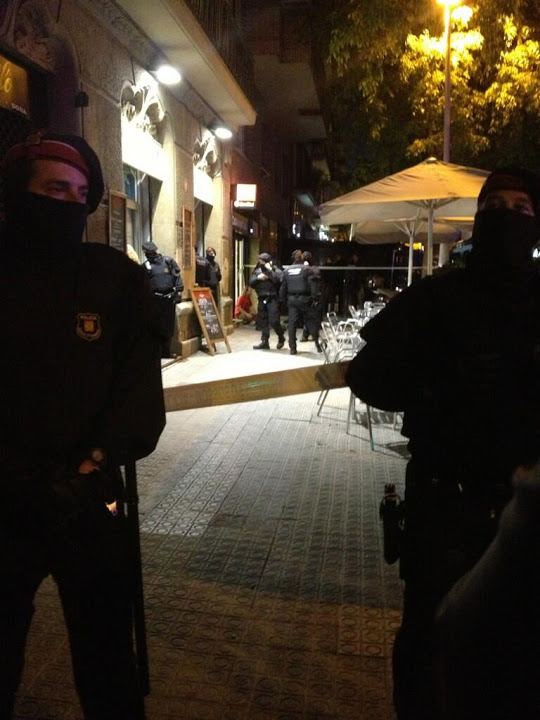 “Diverses companyes van ser atropellades per un furgó policial”