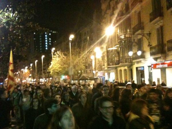 Més de mil de persones es manifesten a Barcelona en suport a la lluita pel català a les Illes