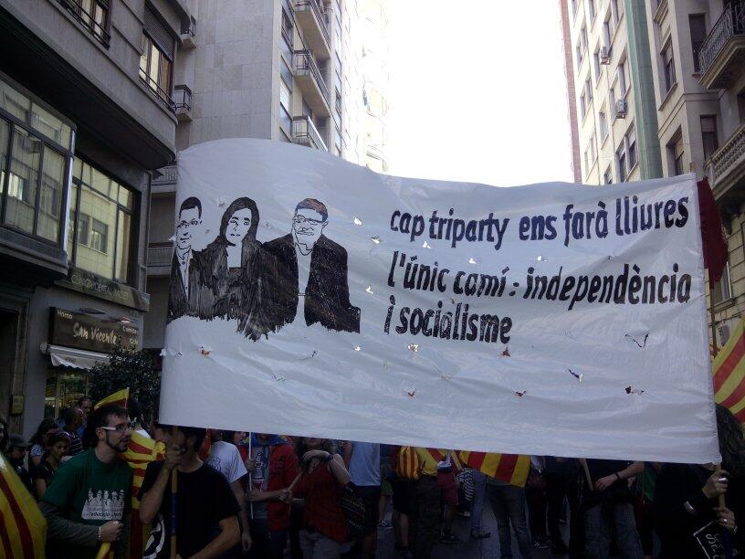 Canviar de govern o canviar-ho tot: el dilema d'aquest 25 d'abril