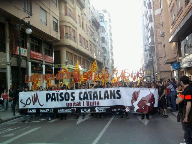 Augmenta la participació a la manifestació en motiu de la diada del País Valencià