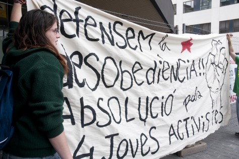 Absolts quatre activistes per l'ocupació d'una ETT a Sabadell