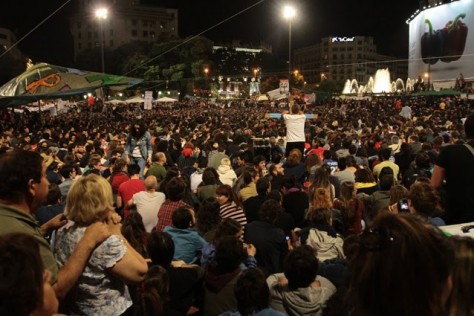 Les acampades dels indignats protagonitzen la jornada de reflexió