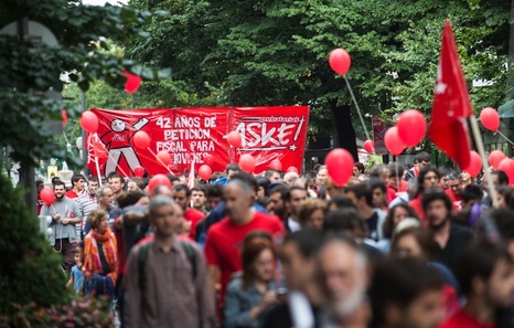 Lleis que es compleixen: 2+2=4; compromís = repressió