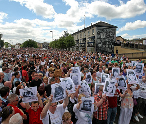 bloody sunday manifestació anys 90