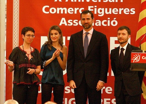 Maulets es concentra a Figueres contra els prínceps espanyols tot i la prohibició d'Interior