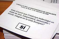 Arenys de Munt celebrarà el referèndum per la independència malgrat els intents d'impedir-lo