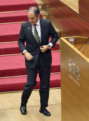 La reobertura de la causa contra Camps engega la maquinària electoral del PP valencià