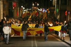 1.200 manifestants reivindiquen la lluita contra el feixisme i els seus hereus a 70 anys de l'entrada de Franco a Barcelona