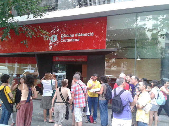 Docents de primària i secundària declaren una vaga pels primers dies de curs