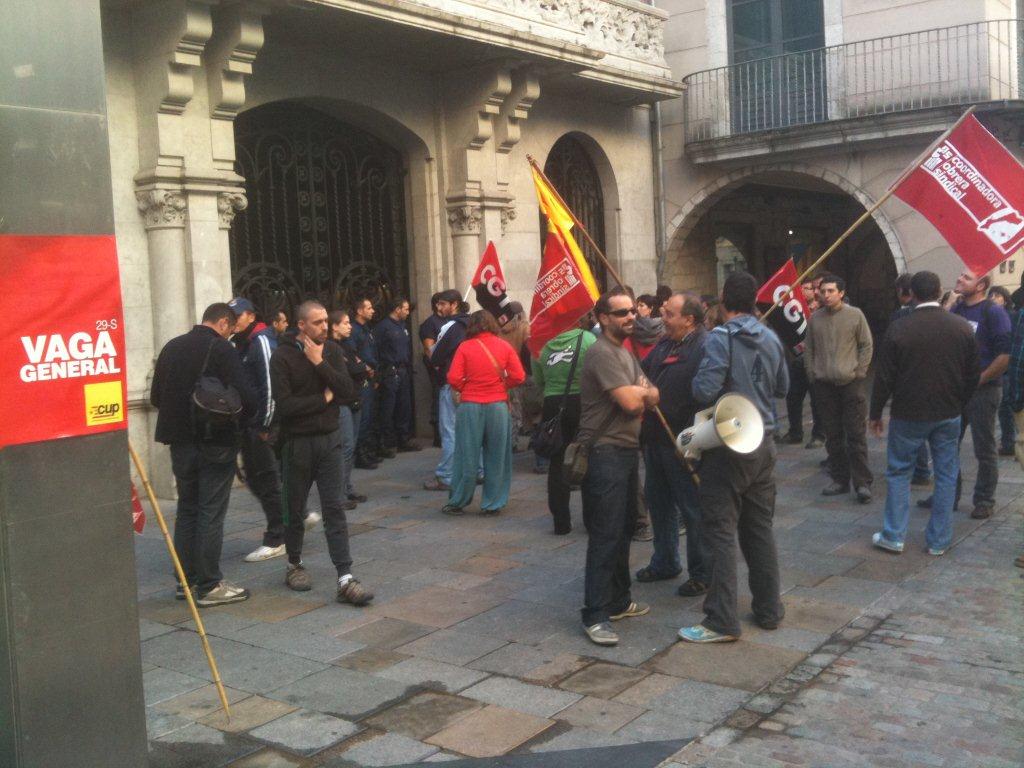 La Vaga General també arriba amb força a Girona