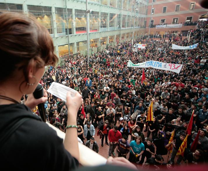 Ens volen excloure del coneixement superior. Ara més que mai: renda estudiantil!