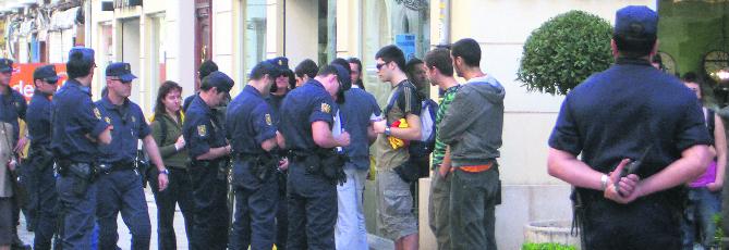 Els fitxers policials sobre militància política al descobert