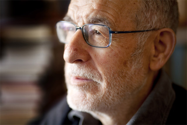 El lingüista Joan Solà s'acomiada