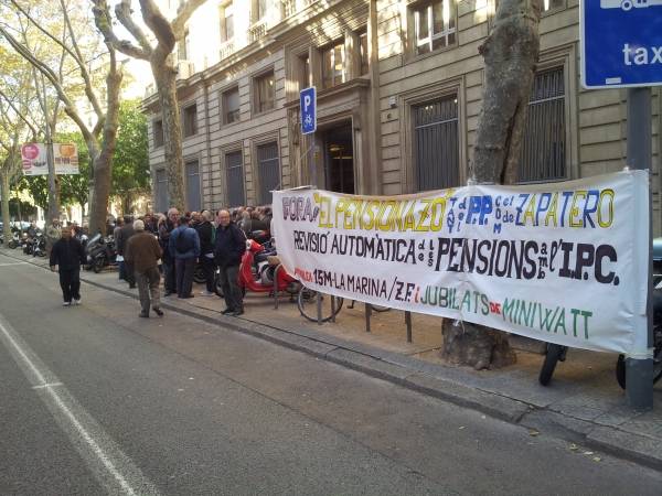 Una Marea Pensionista inunda jutjats i oficines de l'INSS