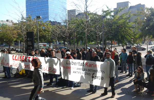 Empresonen un dels sis antifeixistes detinguts