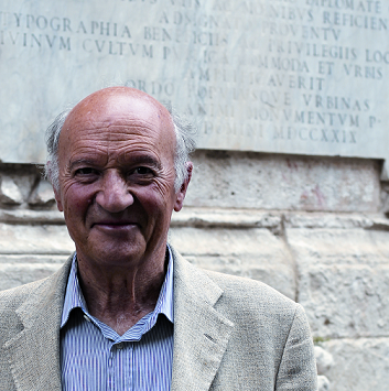 Domenico Losurdo: “Cal entendre el significat real del maniqueisme antiestalinista”