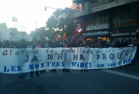 manifestació sindicats combatius i organitzacions polítiques contra le sretallades