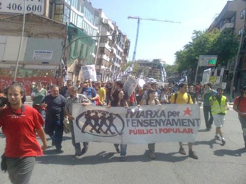 Instituts i universitats, en marxa per un ensenyament públic de qualitat