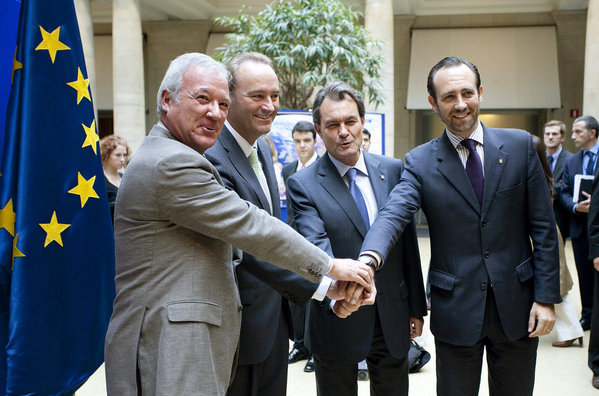 La crisi de l'autonomisme