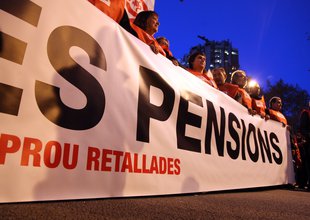 El govern espanyol aprova una nova i radical retallada de les pensions