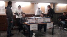 Joc brut de la dreta a les eleccions d'estudiants de la UVEG