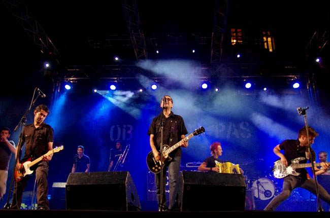 El valencià contra els tòpics