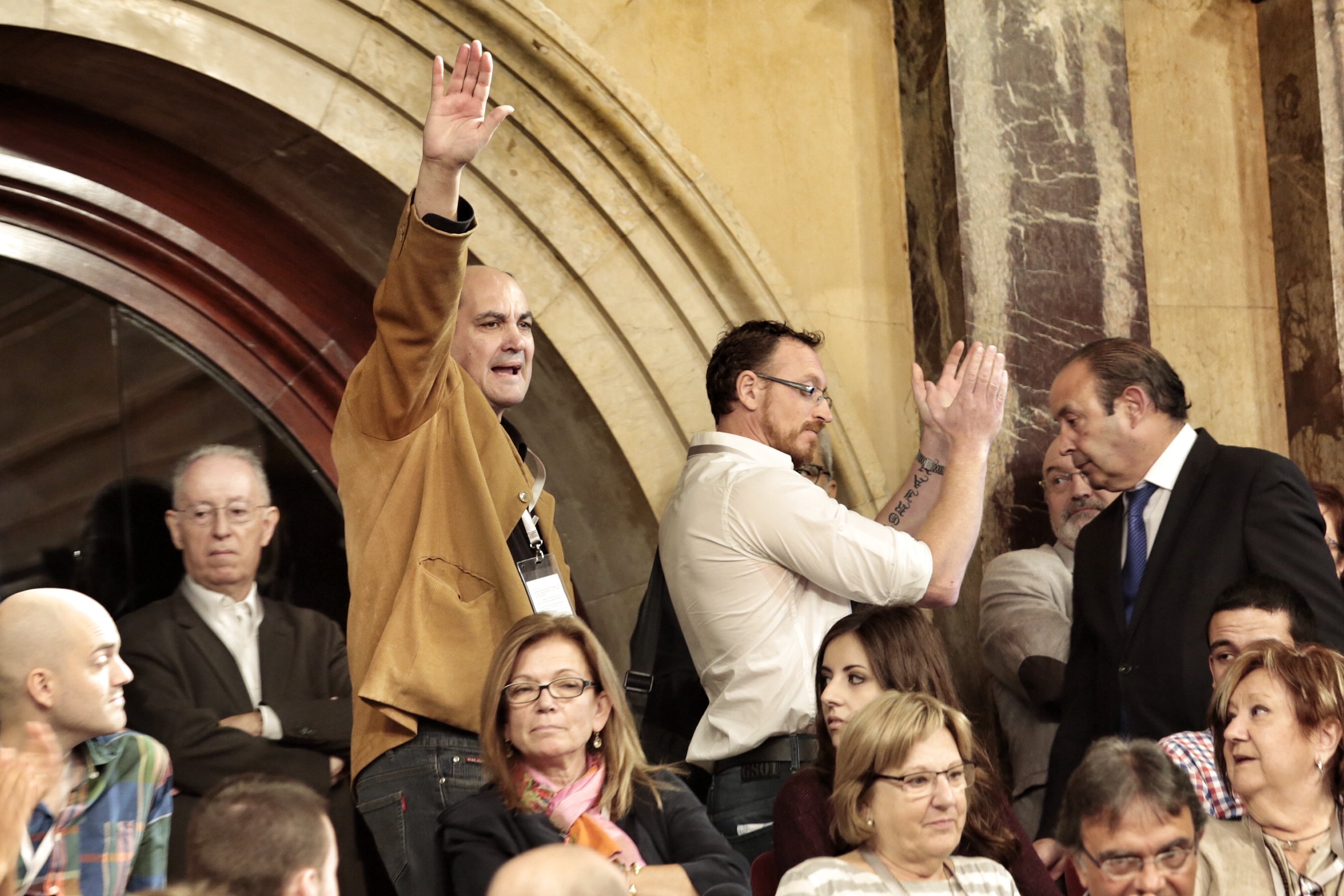 Salutació feixista al Parlament de Catalunya