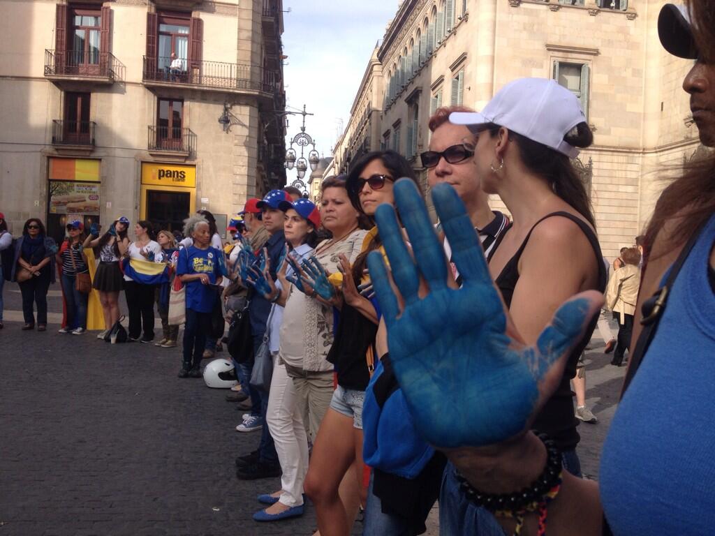 L'oposició colpista veneçolana a Barcelona vol commemorar avui el primer aniversari de l'intent de putsch contra Maduro