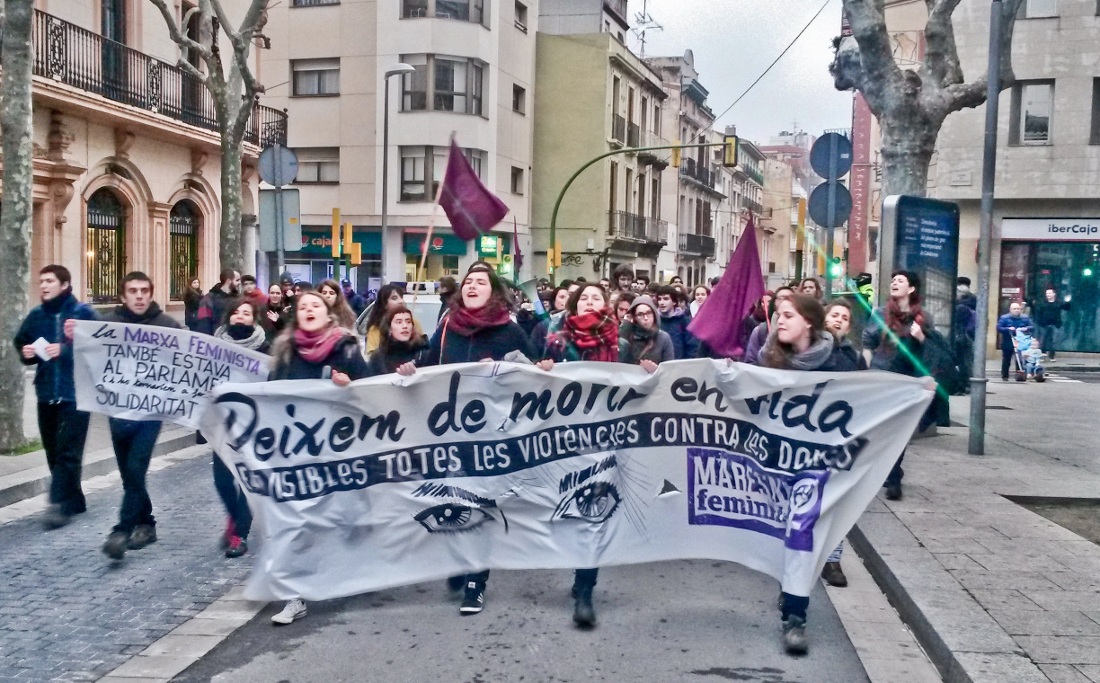 La 3a Marxa Feminista recorre els carrers de Mataró