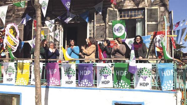 L'HDP, el partit amb més dones candidates a les eleccions de Turquia