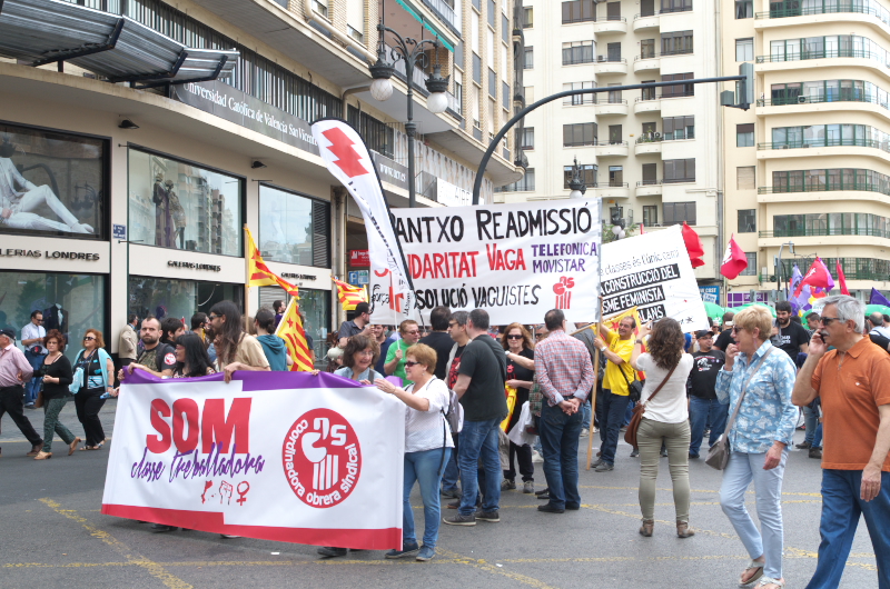 Milers de manifestants a València en el recorregut alternatiu del 1r de Maig