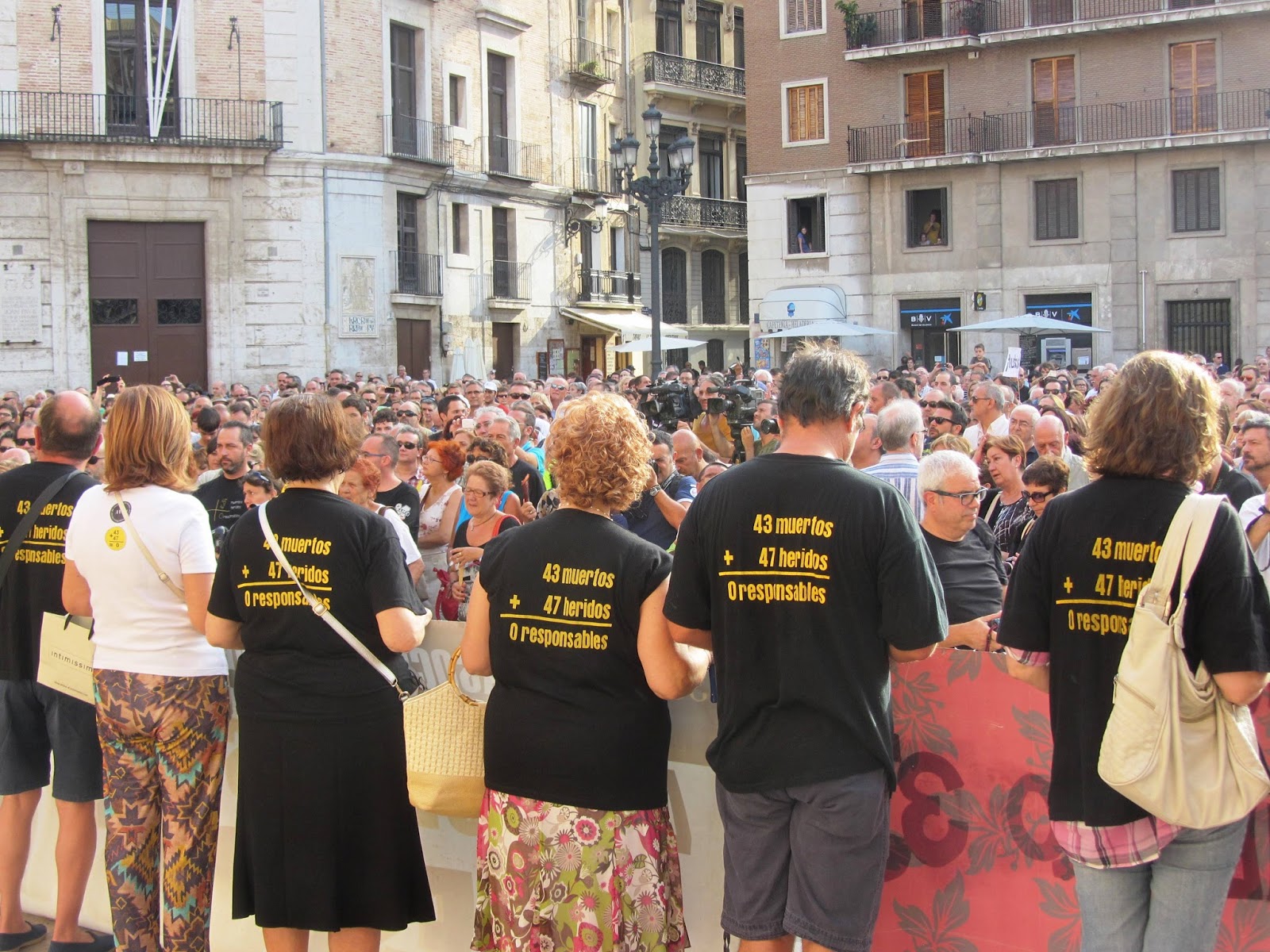 L'última concentració de les víctimes del metro