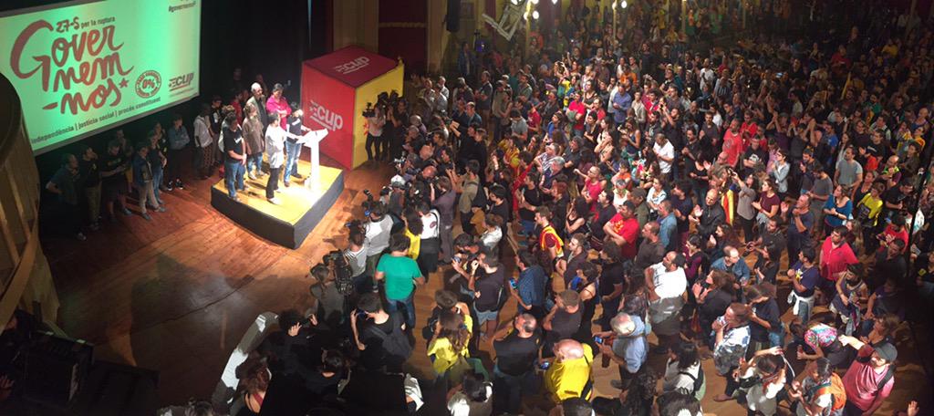 “Avui neix la República catalana”