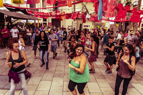 Joves, drogues i festa: Punt de fuga o alienació