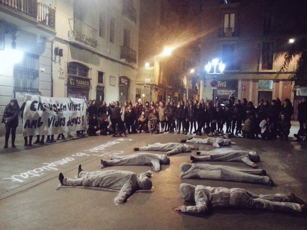Milers de manifestants al carrer contra la violència masclista als Països Catalans #ensvolemvives
