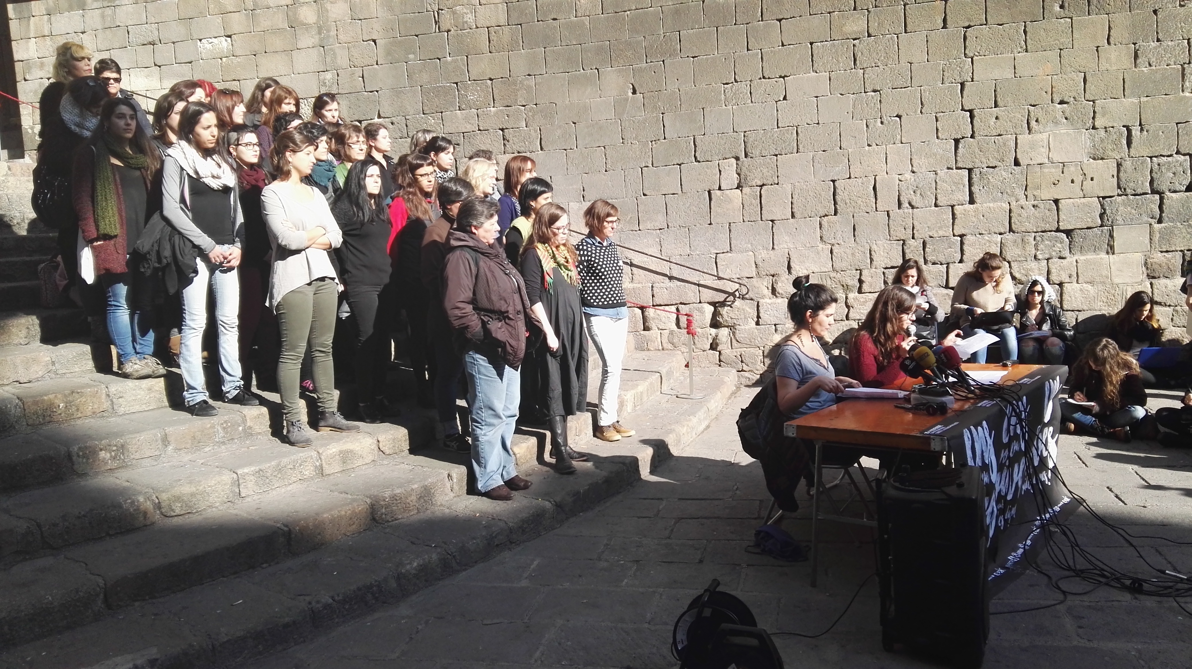 Les dones de l'esquerra independentista situen el feminisme a primera línia