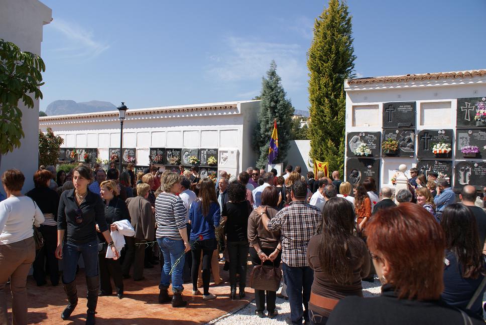Callosa d'en Sarrià homenatja les víctimes de la Guerra Civil i del franquisme per 9é any consecutiu