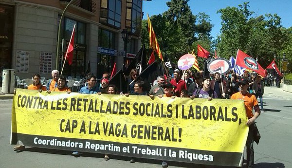 La Coordinadora Repartim el Treball i la Riquesa mobilitza quatre-centes persones a Castelló de la Plana