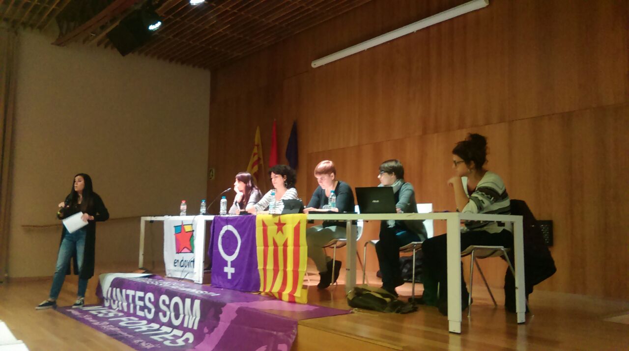 “Hem de posar les dones treballadores al centre de la nostra lluita”