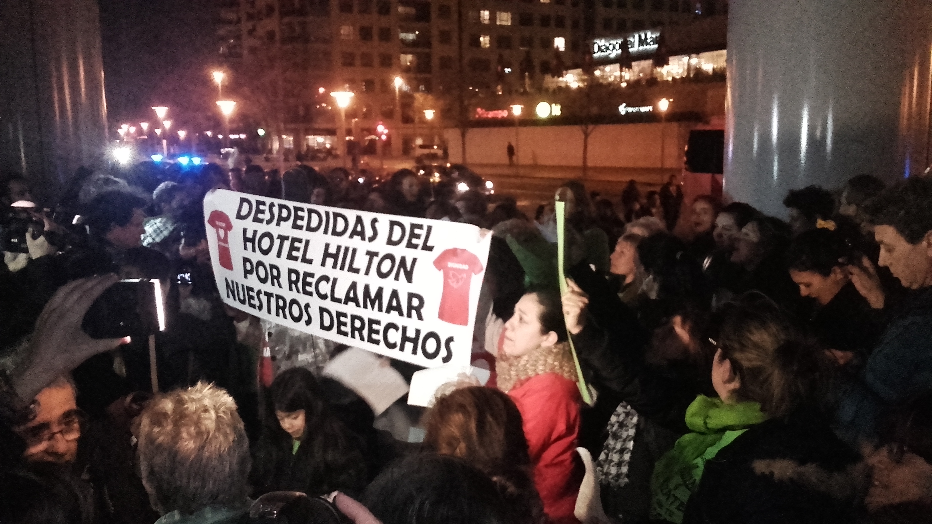 Connexió de solidaritat contra la precarietat de les cambreres de pis