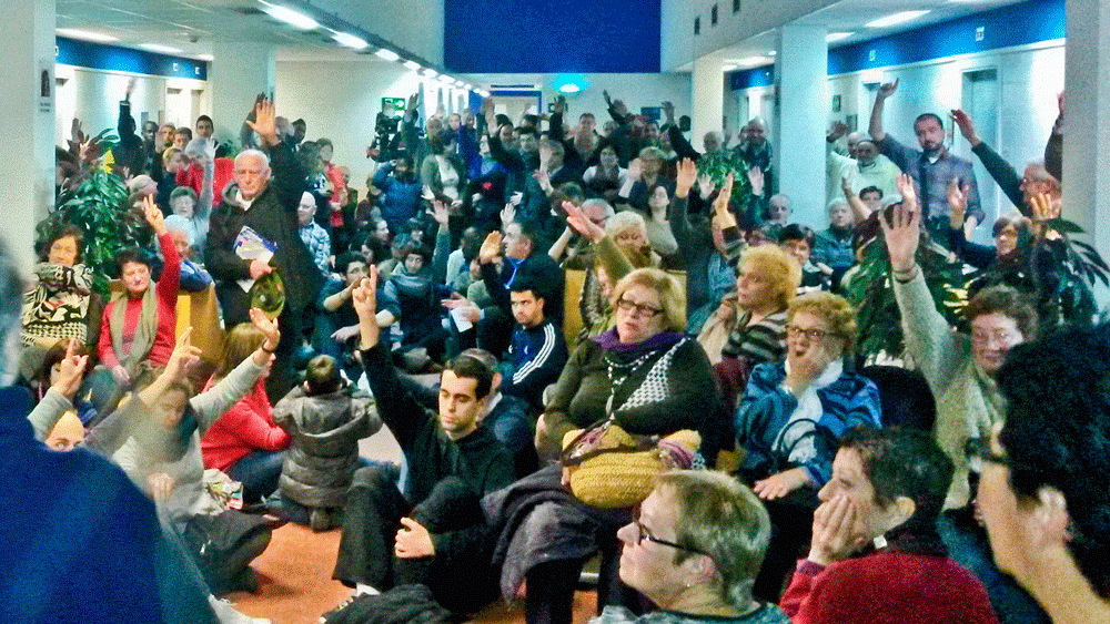 La lluita de les veïnes del CAP de Rocafonda torna als carrers de Mataró