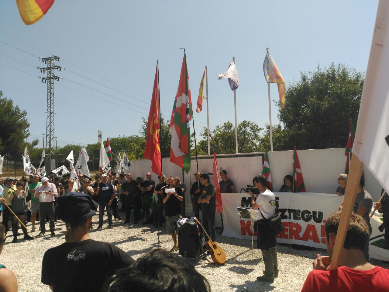 Vídeos i imatges de la marxa a la presó de Picassent