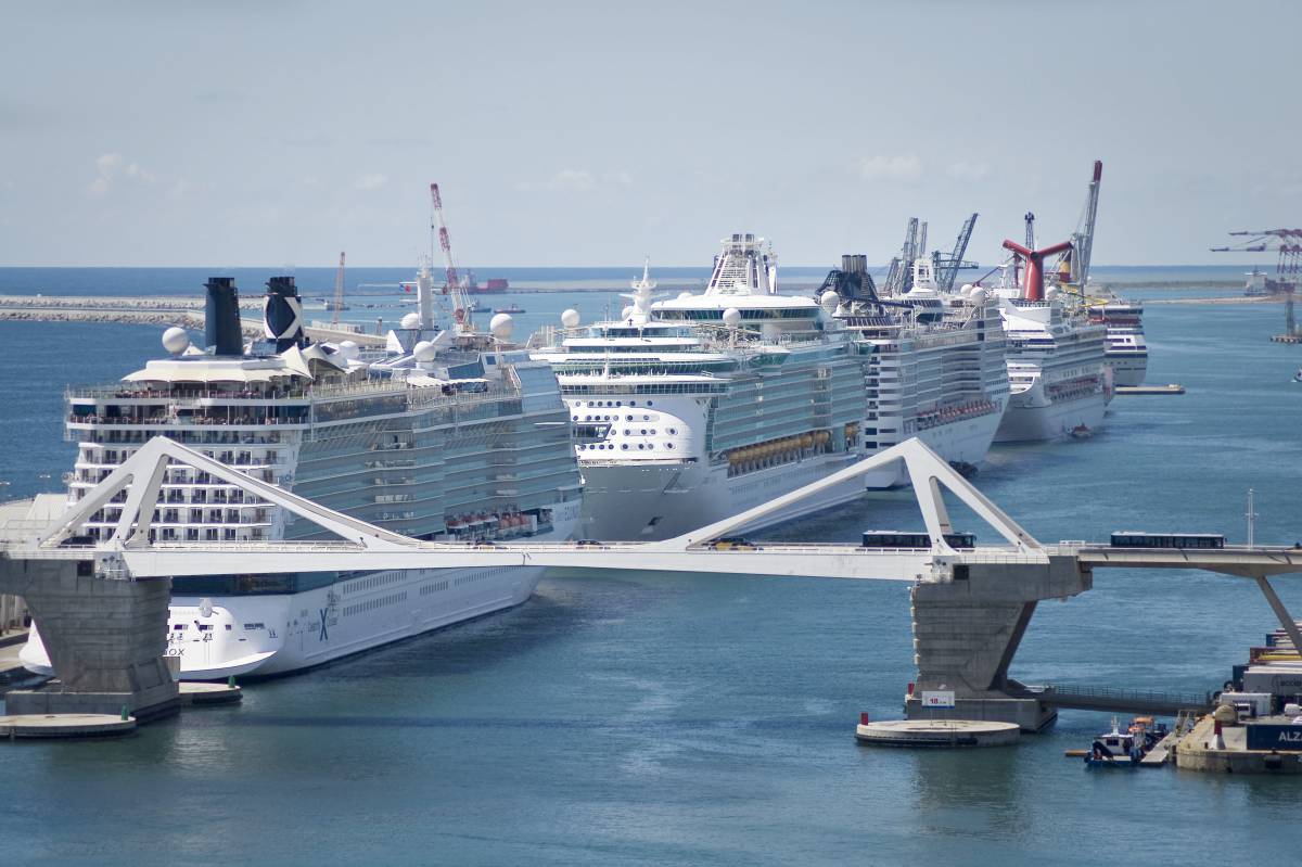 L'impacte nociu del turisme creuerista redibuixa el mapa dels Països Catalans