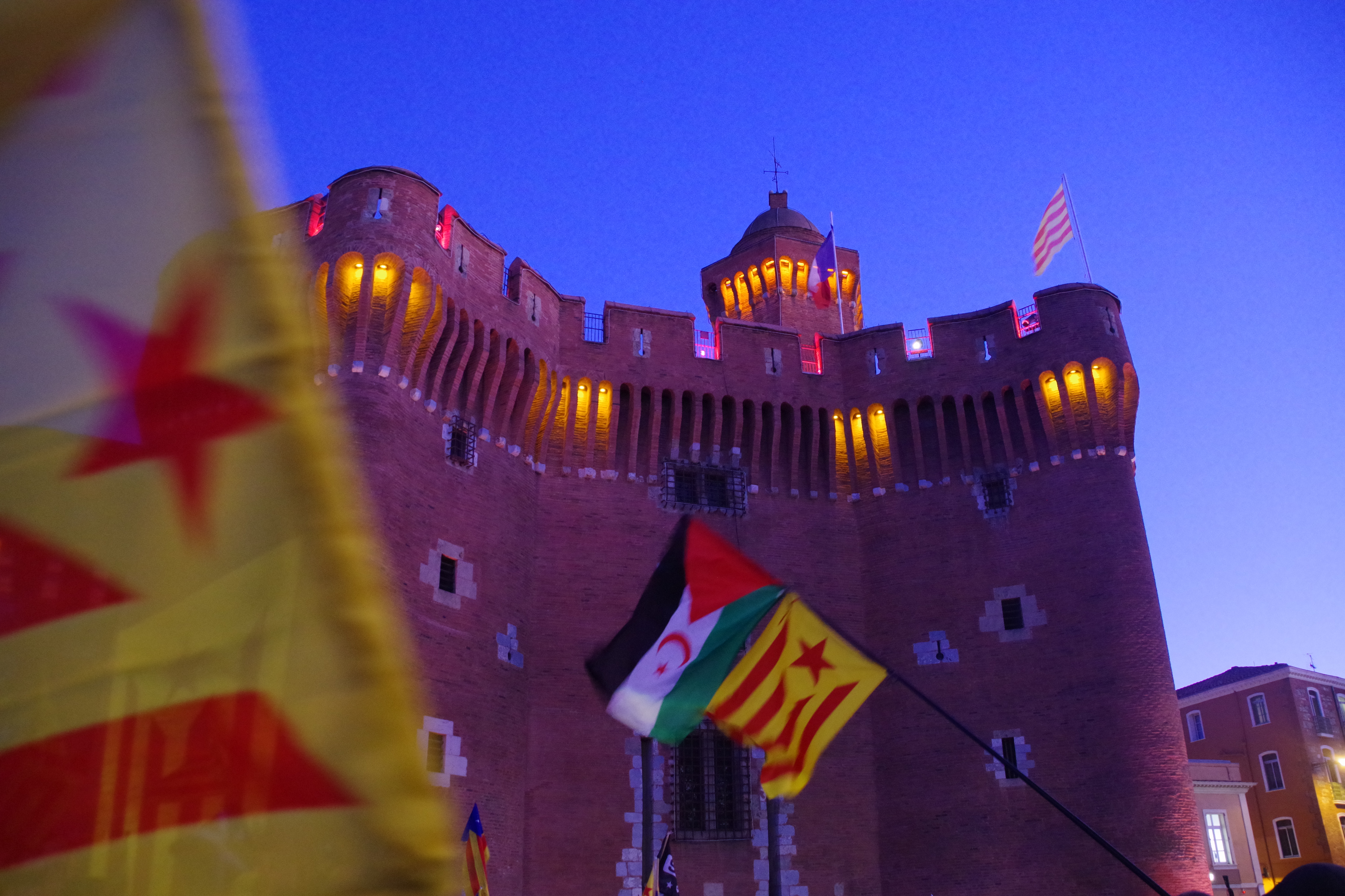 Perpinyà reivindica l'estelada antifeixista