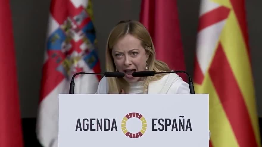L'ultra Meloni copia per a Itàlia la imposició lingüística de la constitució espanyola