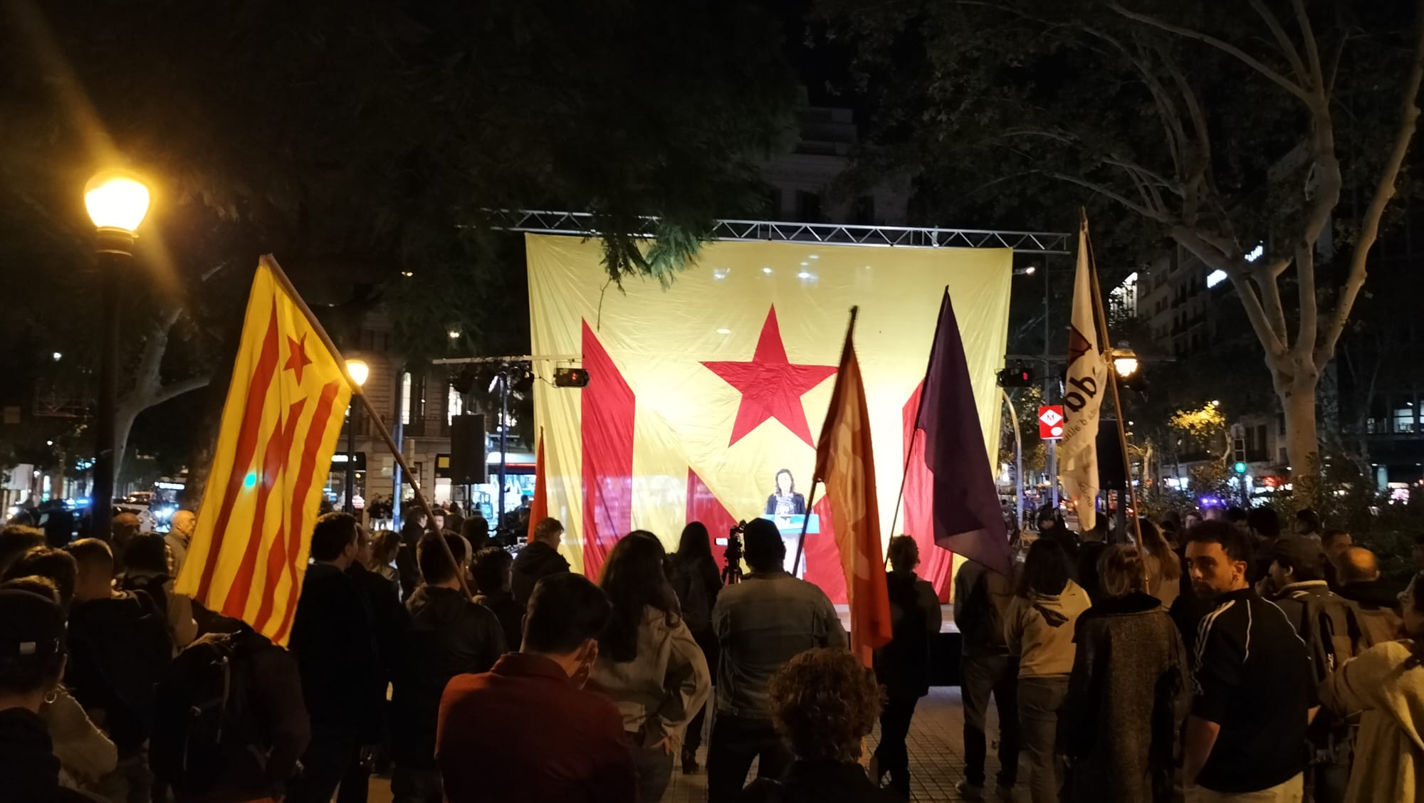 L'esquerra independentista rebutja el Pacte d'Estat després que Junts i ERC investeixin Sánchez