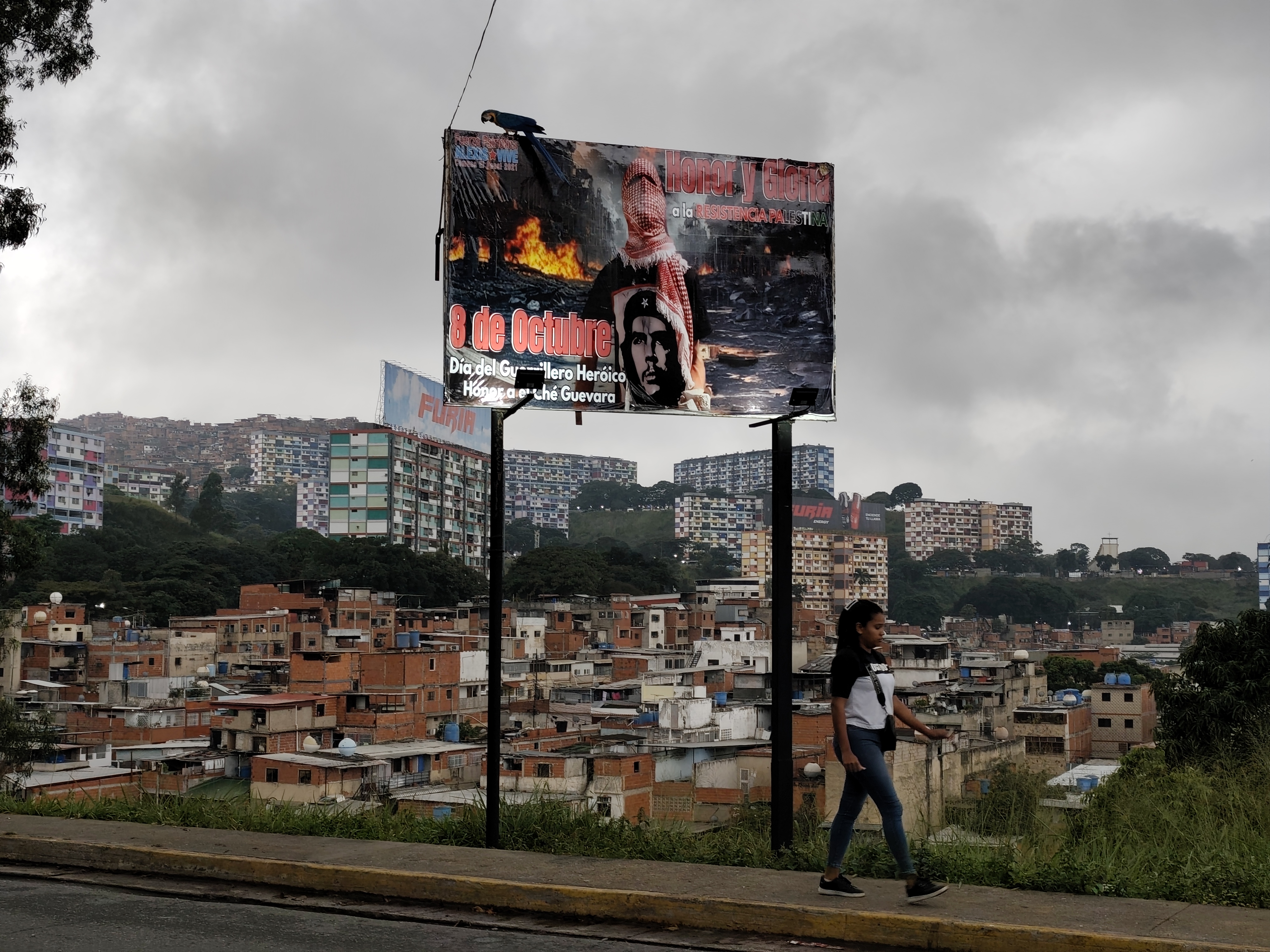 Una brigada dels Països Catalans amb les Comunes de Veneçuela